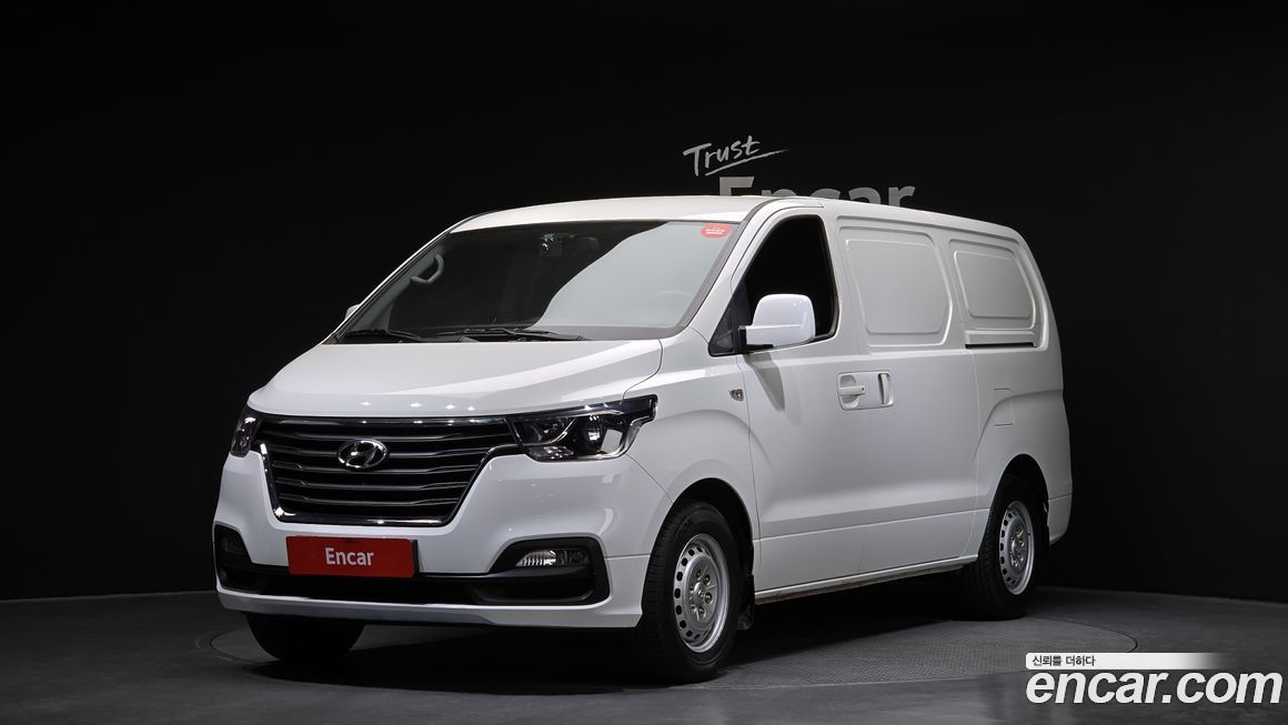 Hyundai Starex 2021