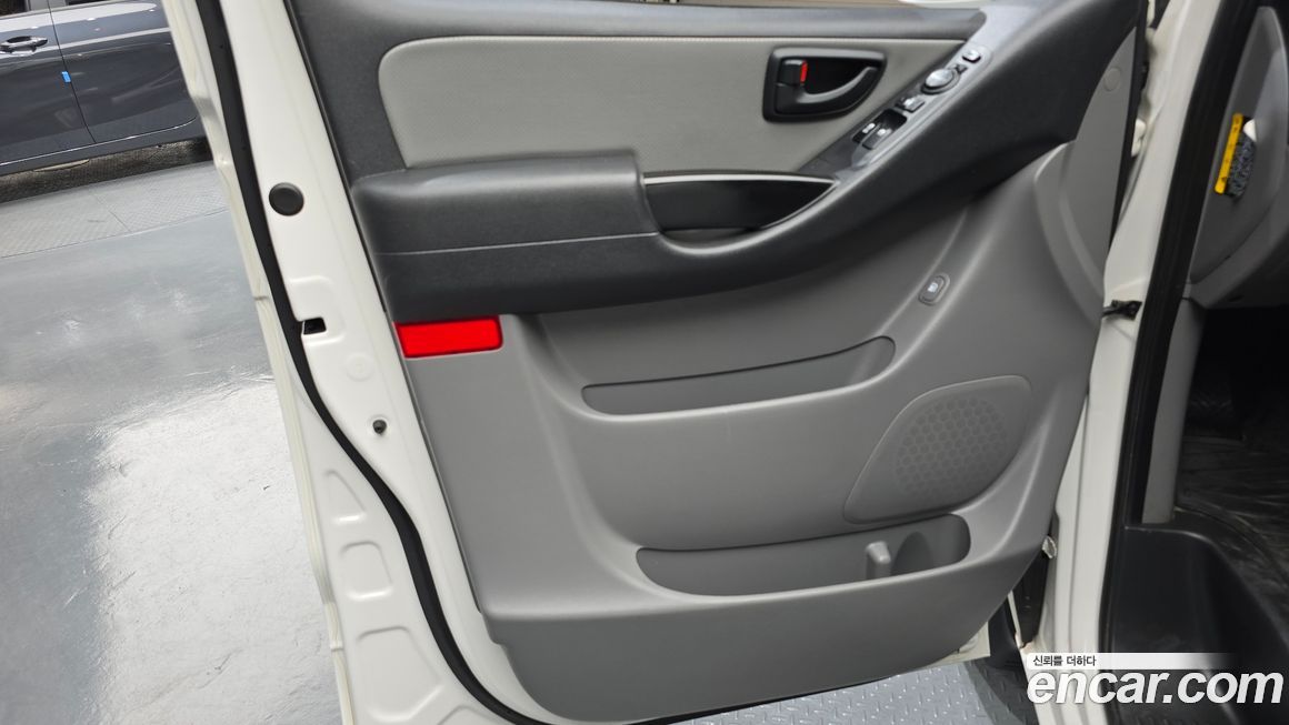 Hyundai Starex 2021
