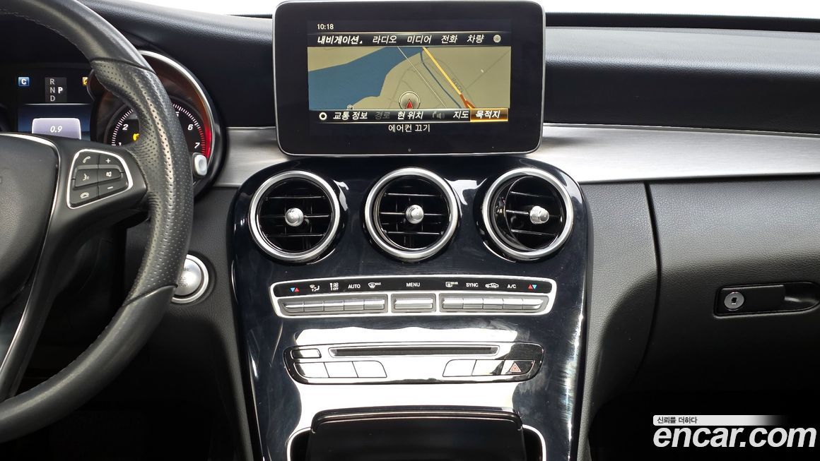 Mercedes-Benz C-Class 2018