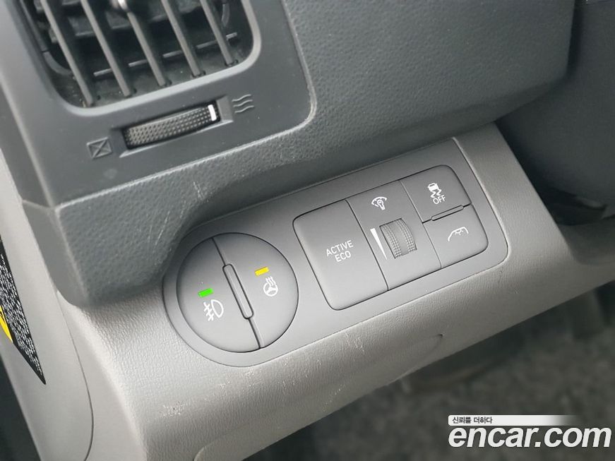 Hyundai Starex 2019