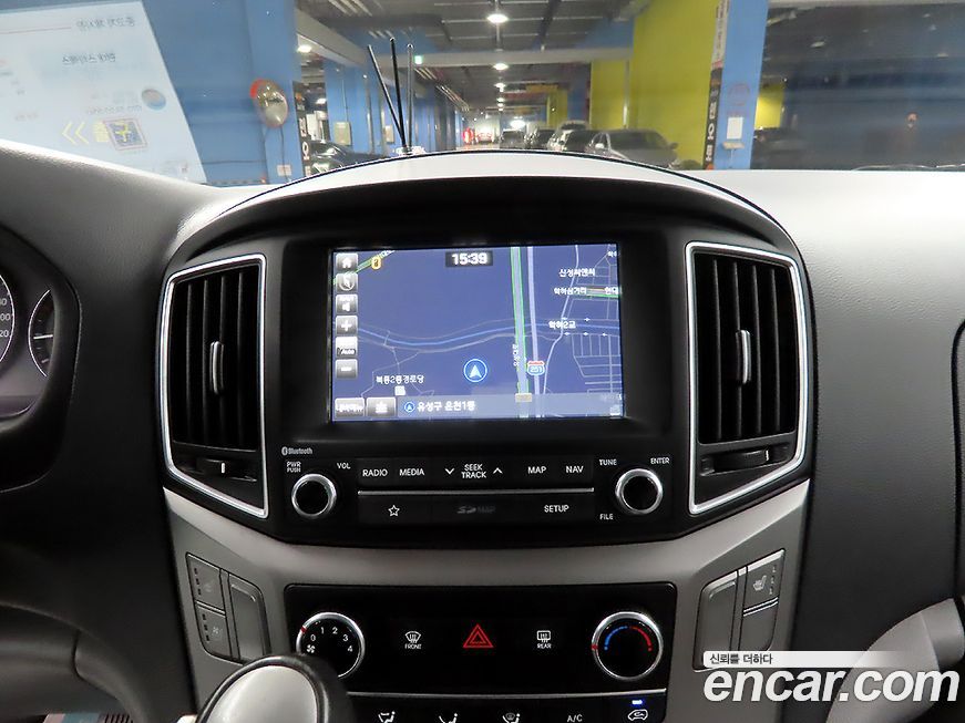 Hyundai Starex 2019
