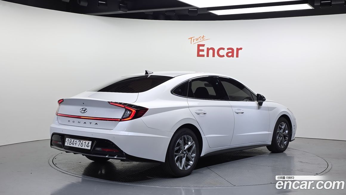 Hyundai Sonata 2022
