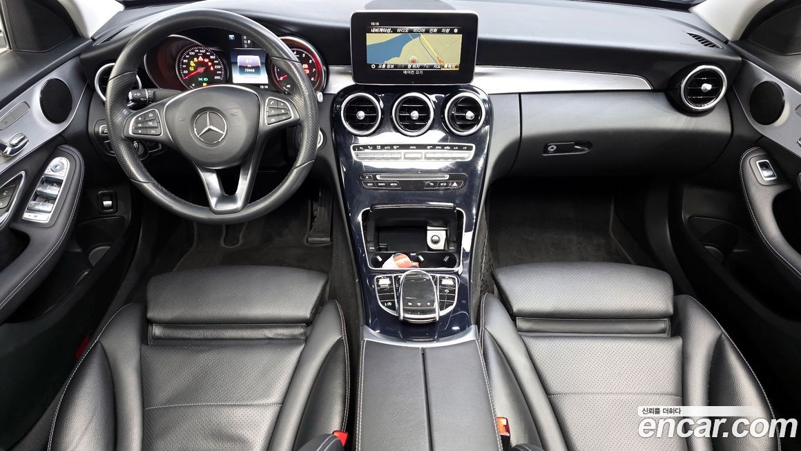 Mercedes-Benz C-Class 2018