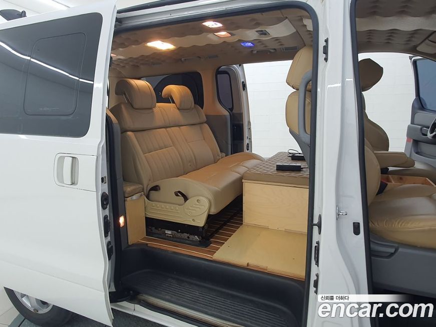 Hyundai Starex 2019