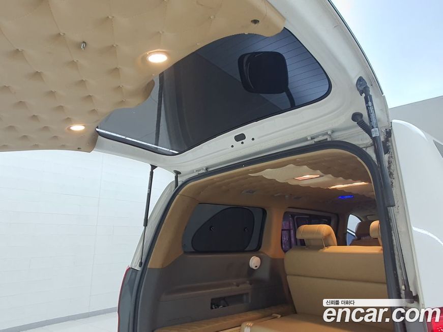 Hyundai Starex 2019