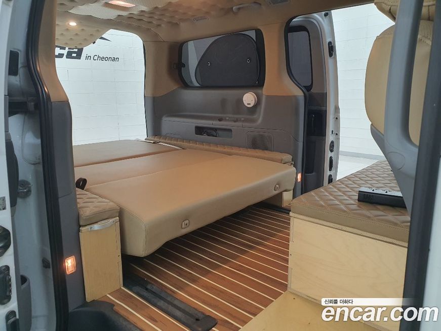 Hyundai Starex 2019