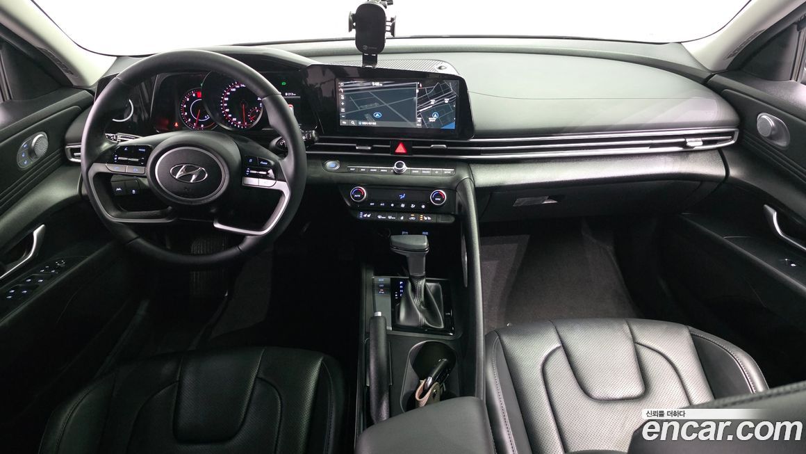 Hyundai AVANTE 2022