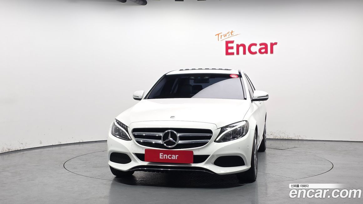 Mercedes-Benz C-Class 2018