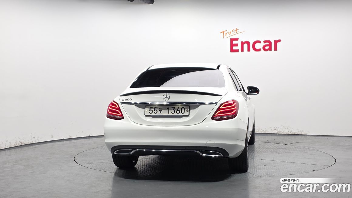 Mercedes-Benz C-Class 2018