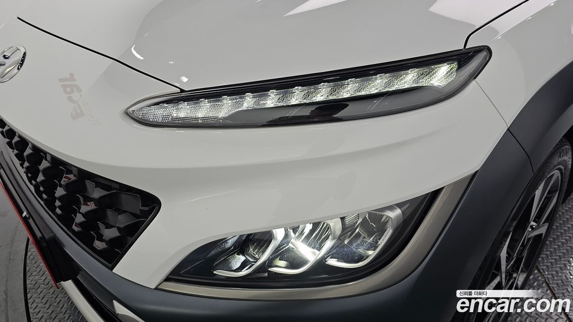 Hyundai Kona 2021