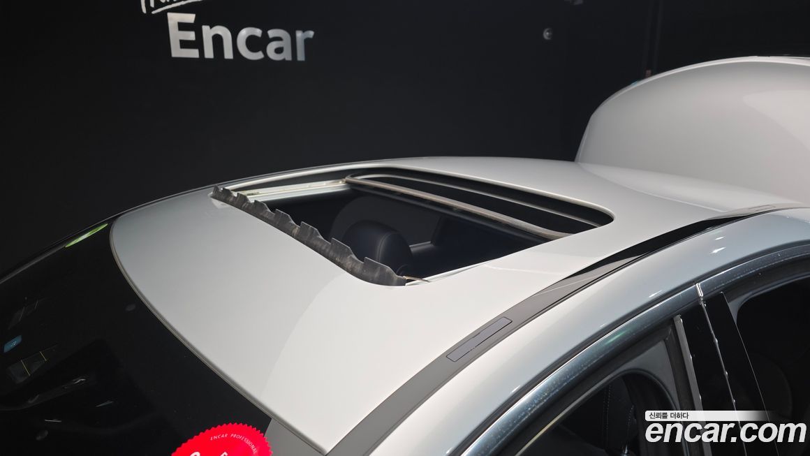 Mercedes-Benz C-Class 2018