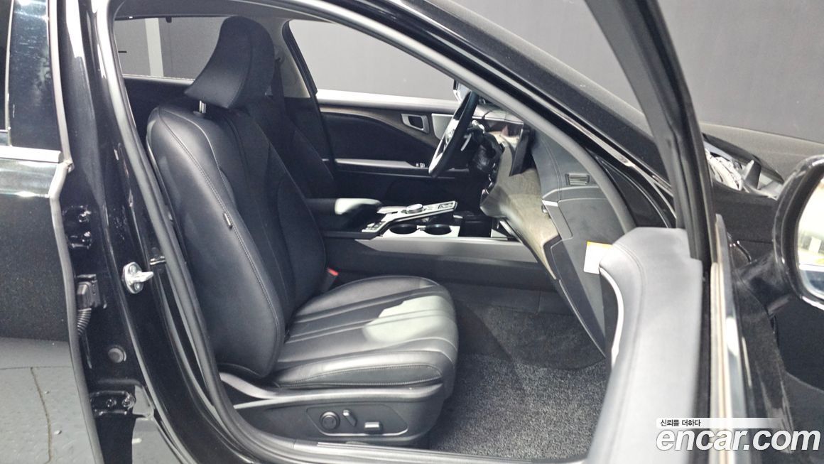 Kia K8 2023