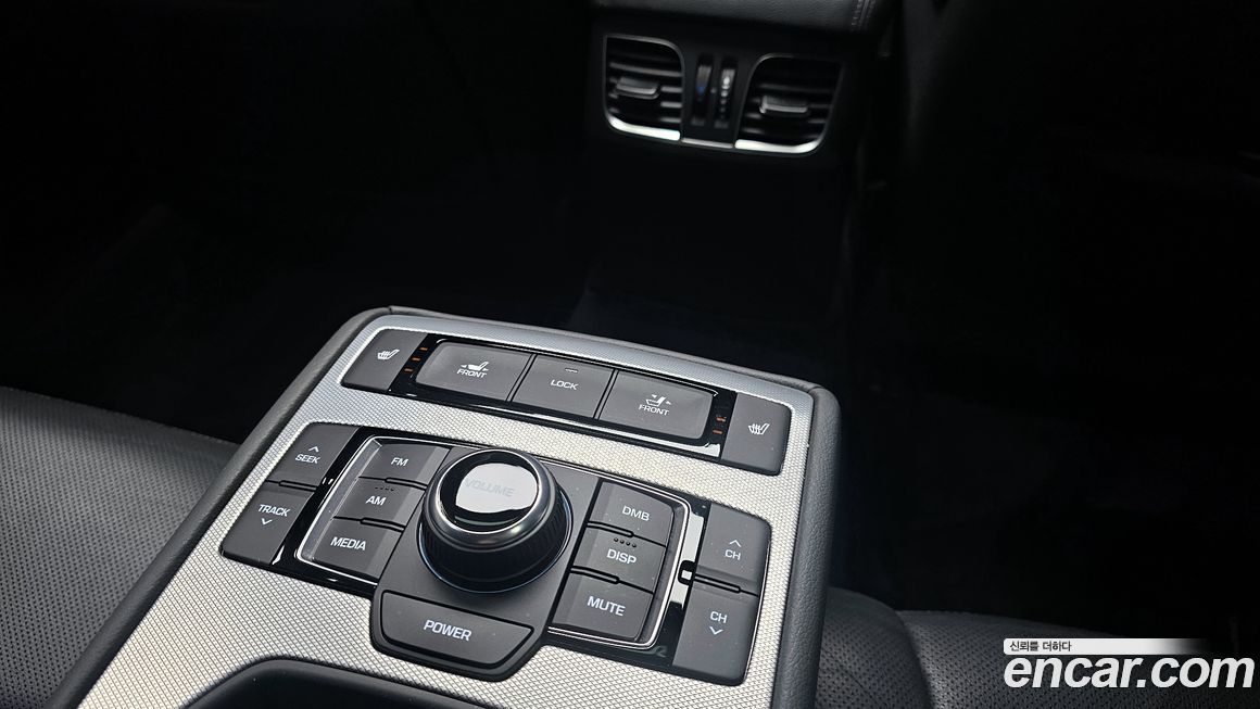 Genesis G80 2017