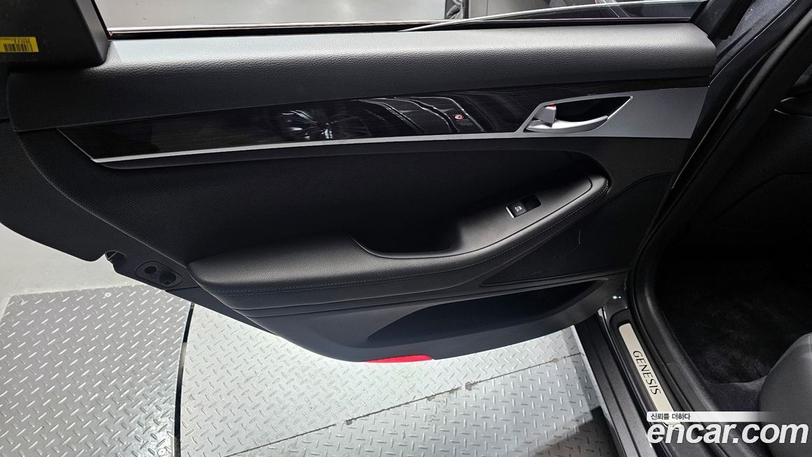 Genesis G80 2017