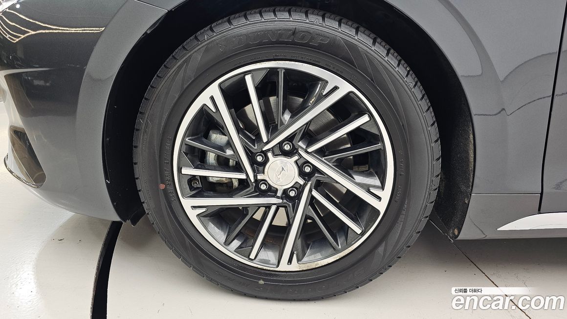 Hyundai Grandeur 2020