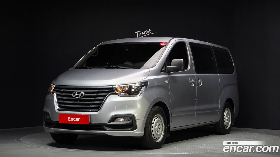Hyundai Starex 2021