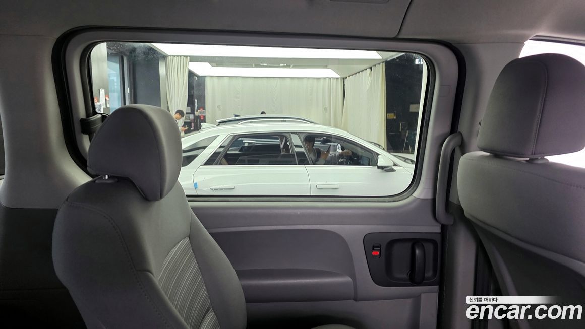 Hyundai Starex 2021