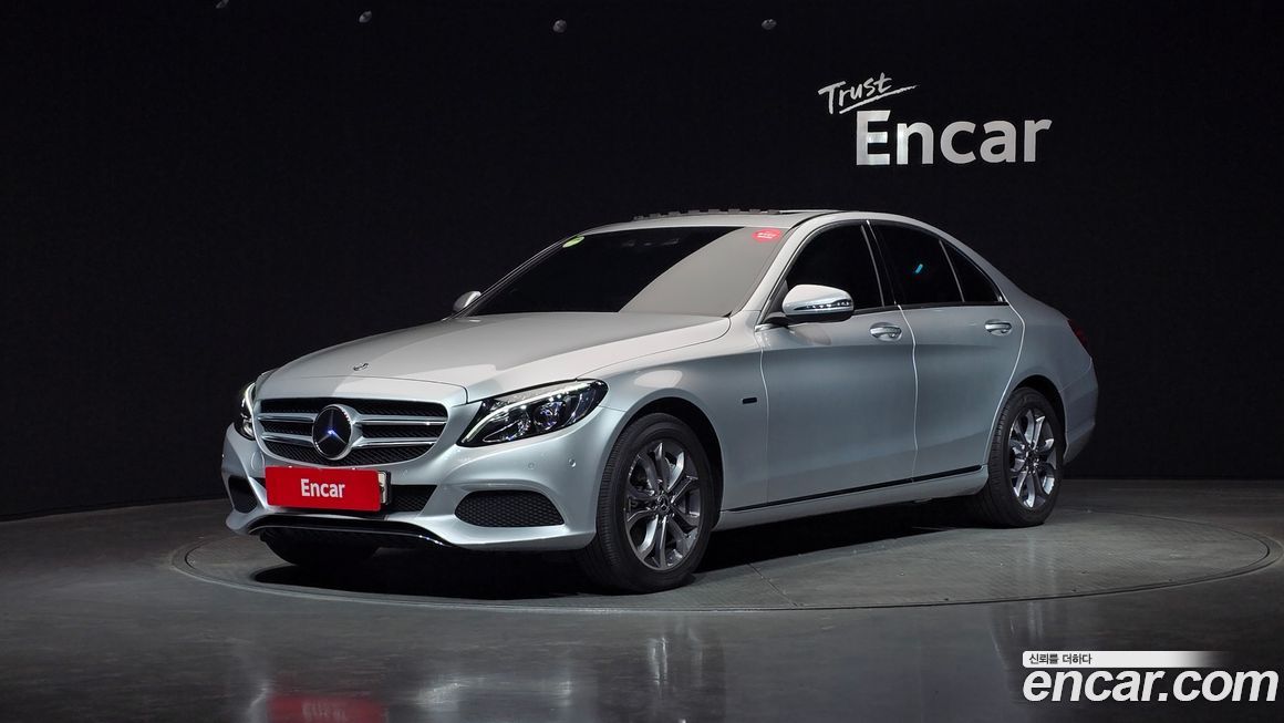 Mercedes-Benz C-Class 2018