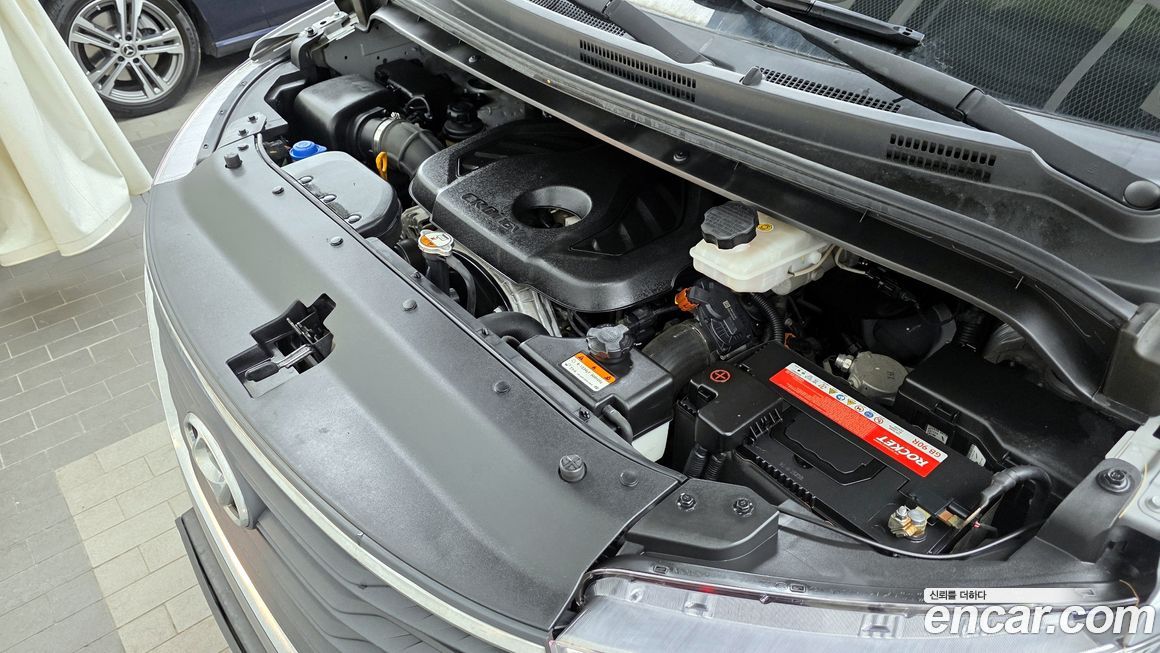Hyundai Starex 2021