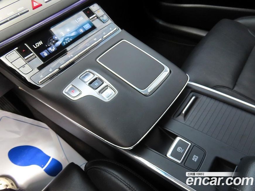Hyundai Grandeur 2020