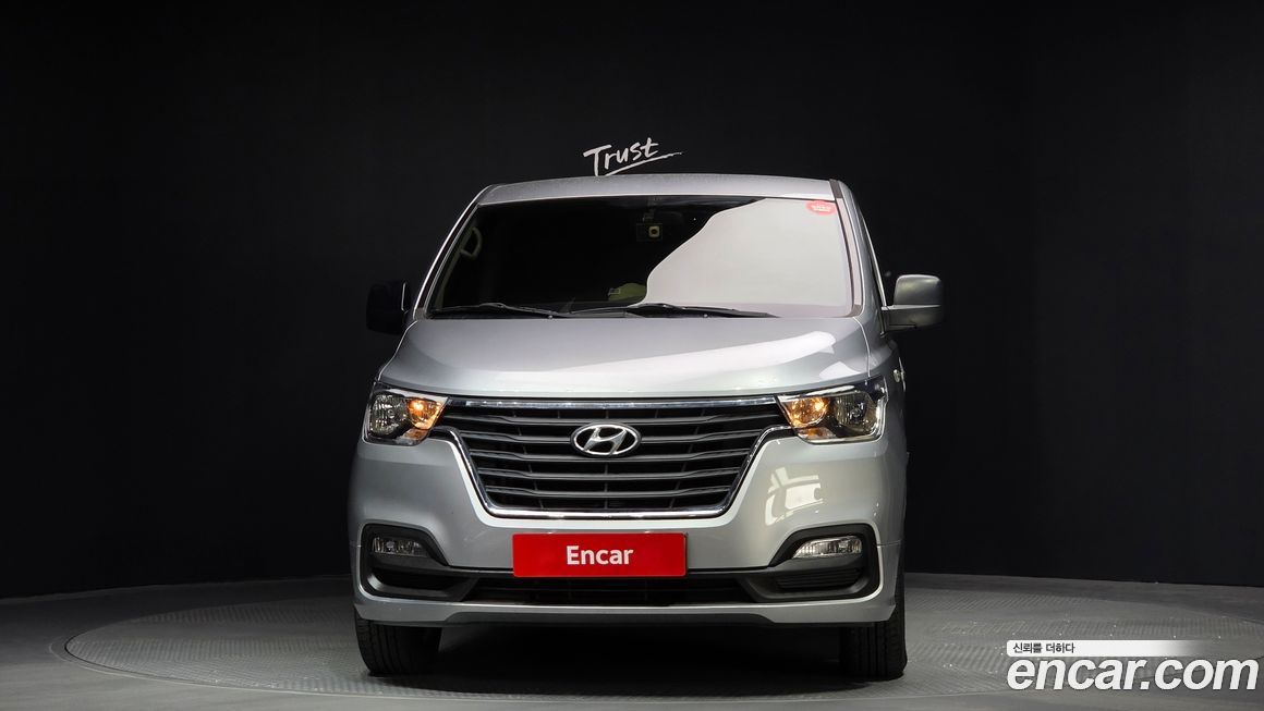 Hyundai Starex 2021