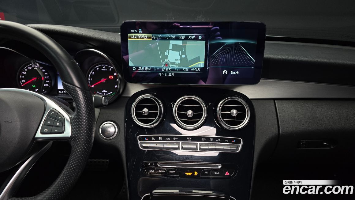 Mercedes-Benz C-Class 2018