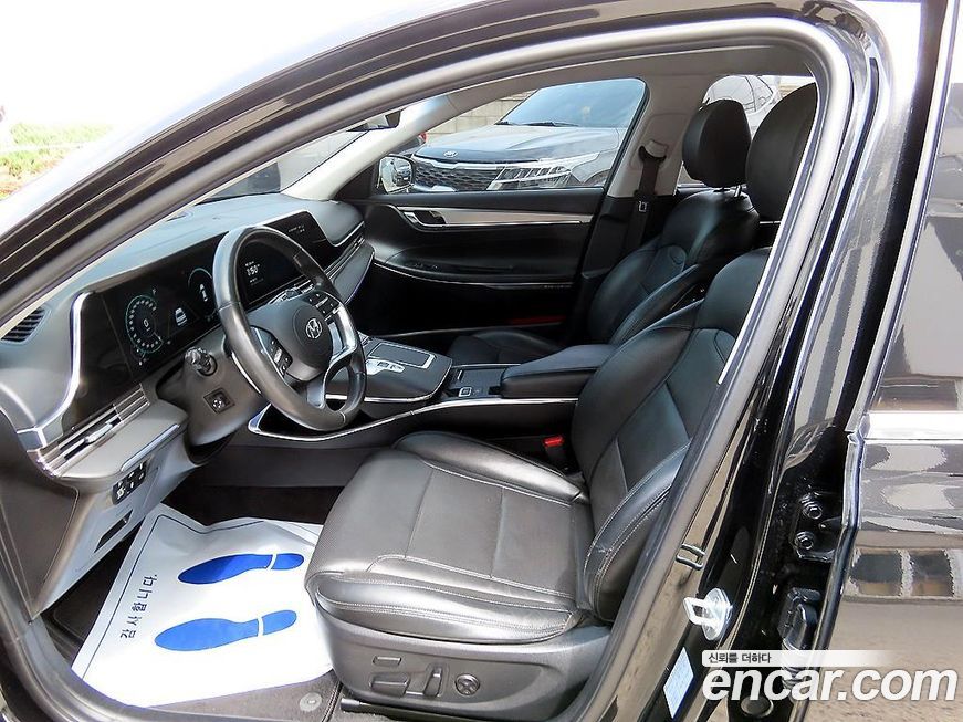 Hyundai Grandeur 2020