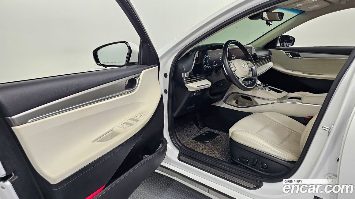 Hyundai Grandeur 2022