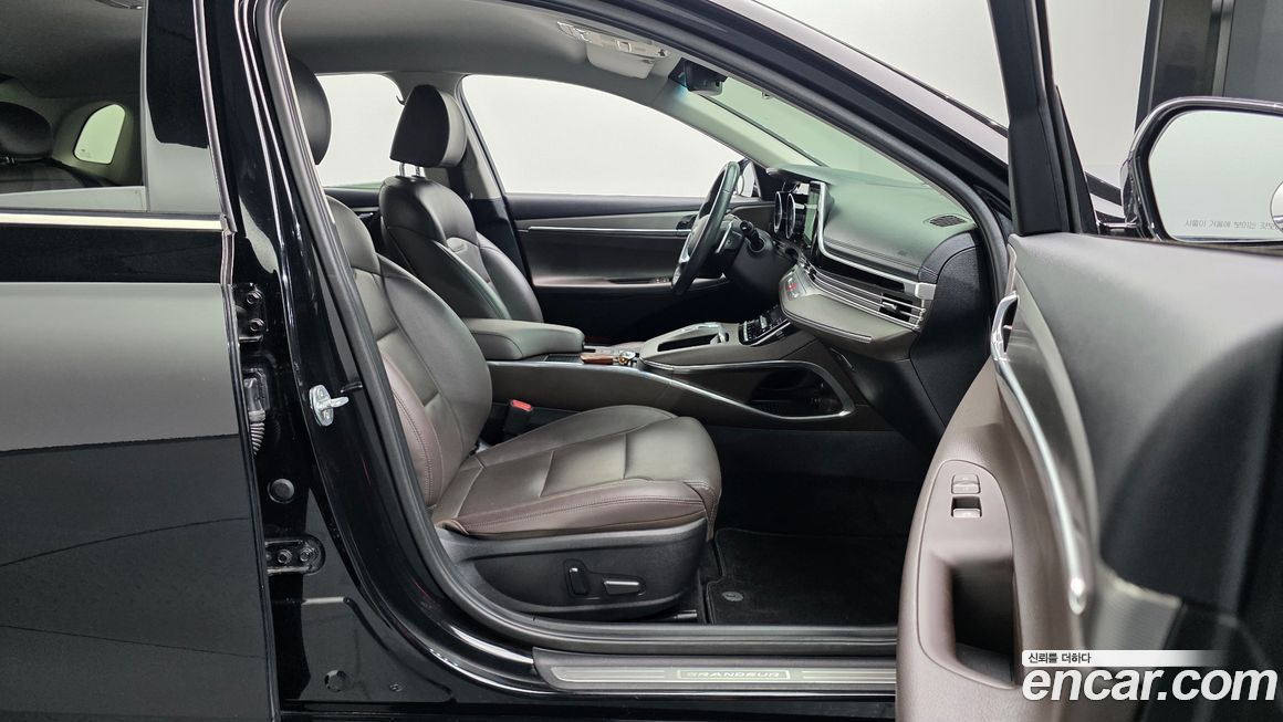 Hyundai Grandeur 2021