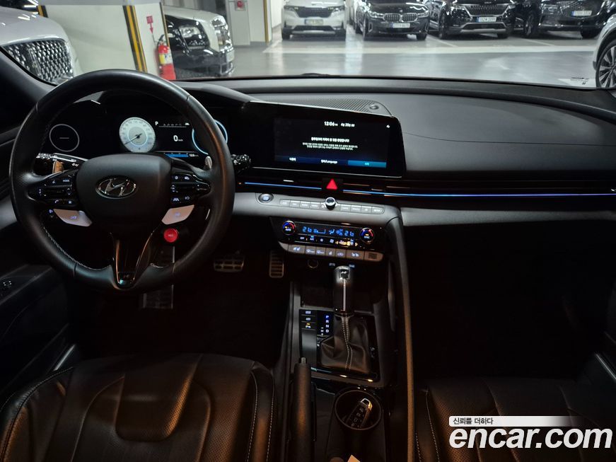 Hyundai AVANTE 2022