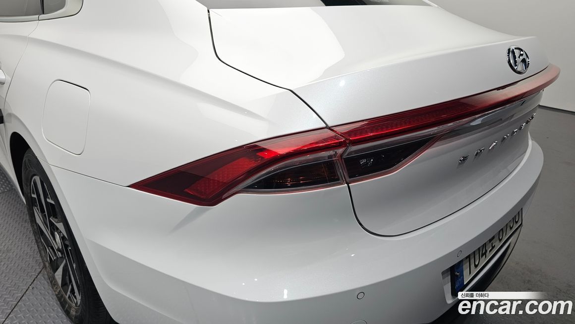Hyundai Grandeur 2022