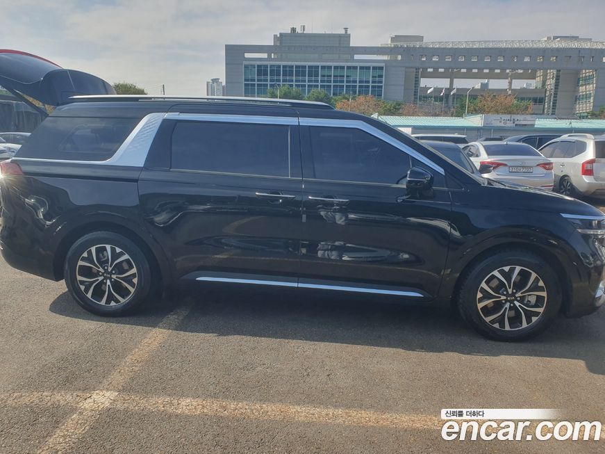 Kia Canival 2021