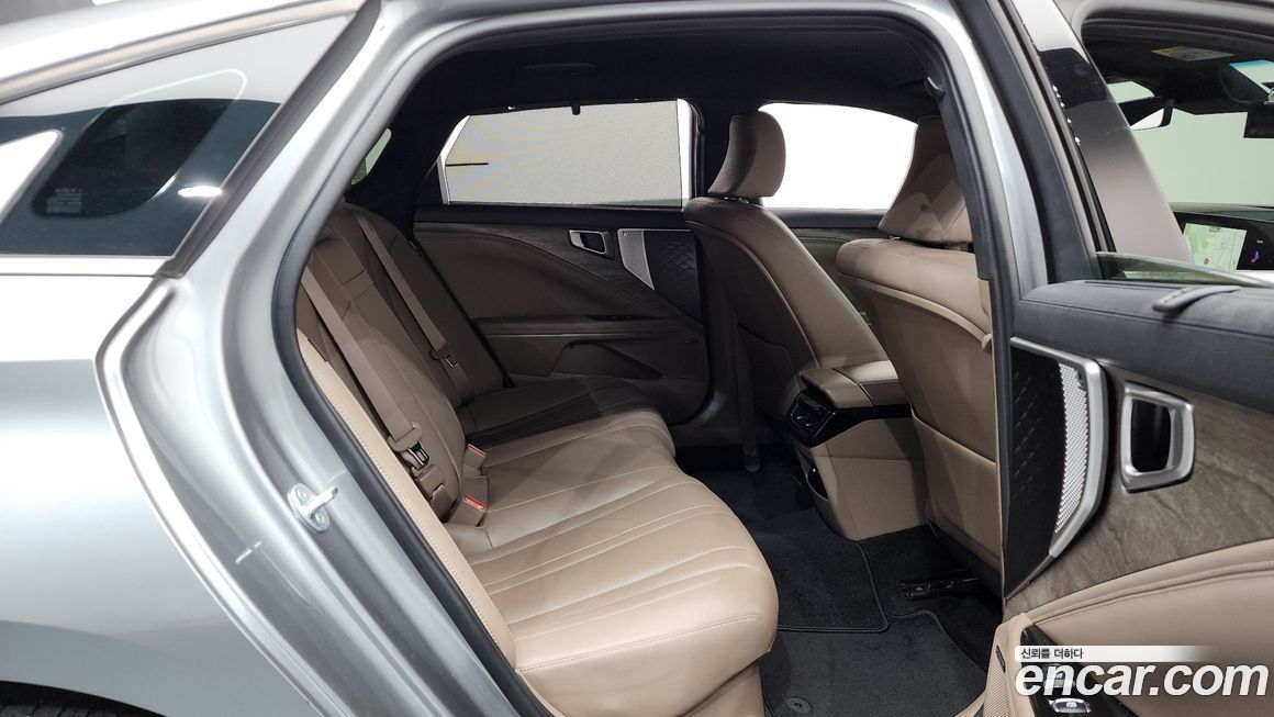 Kia K8 2022