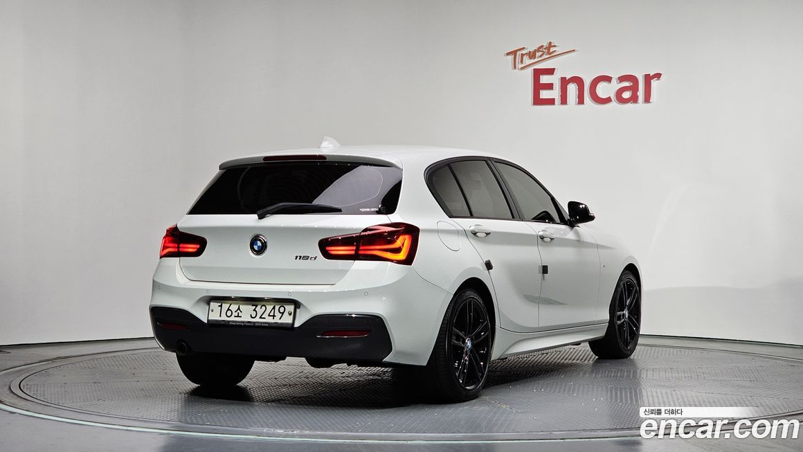 BMW 1-Series 2018