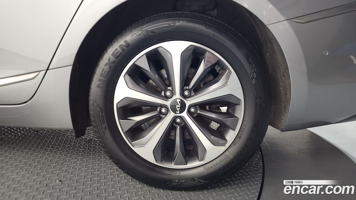 Kia K8 2022