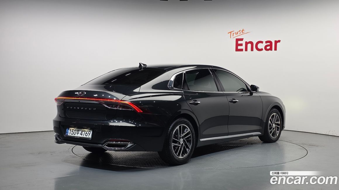 Hyundai Grandeur 2021