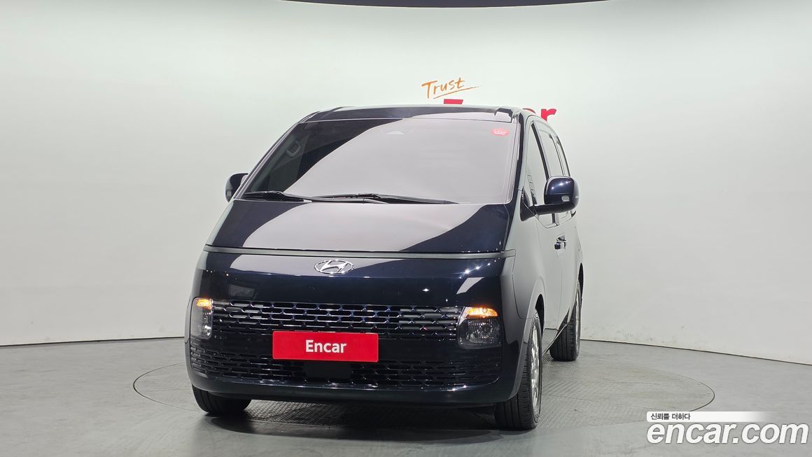 Hyundai Staria 2023