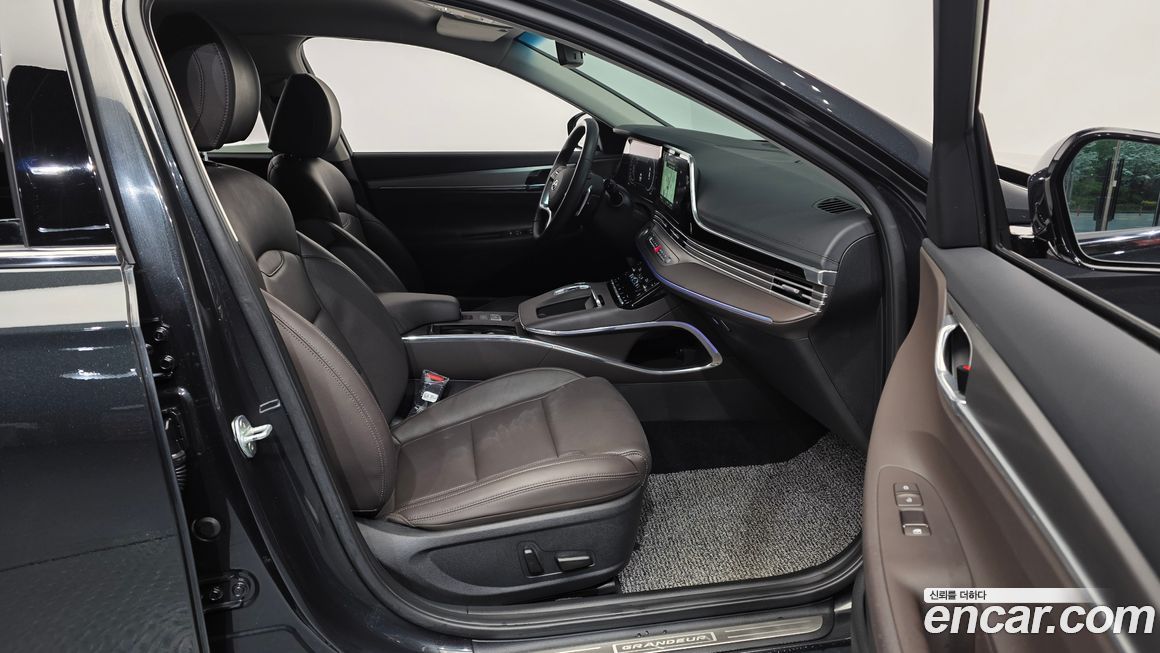 Hyundai Grandeur 2021