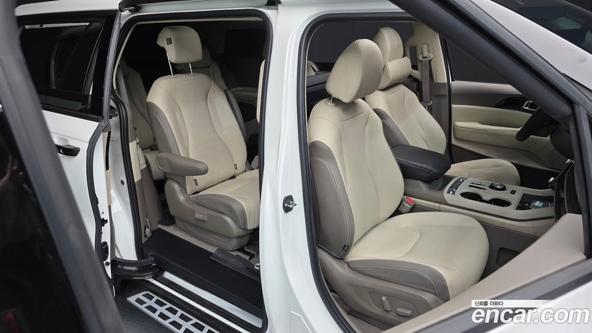 Kia Canival 2025
