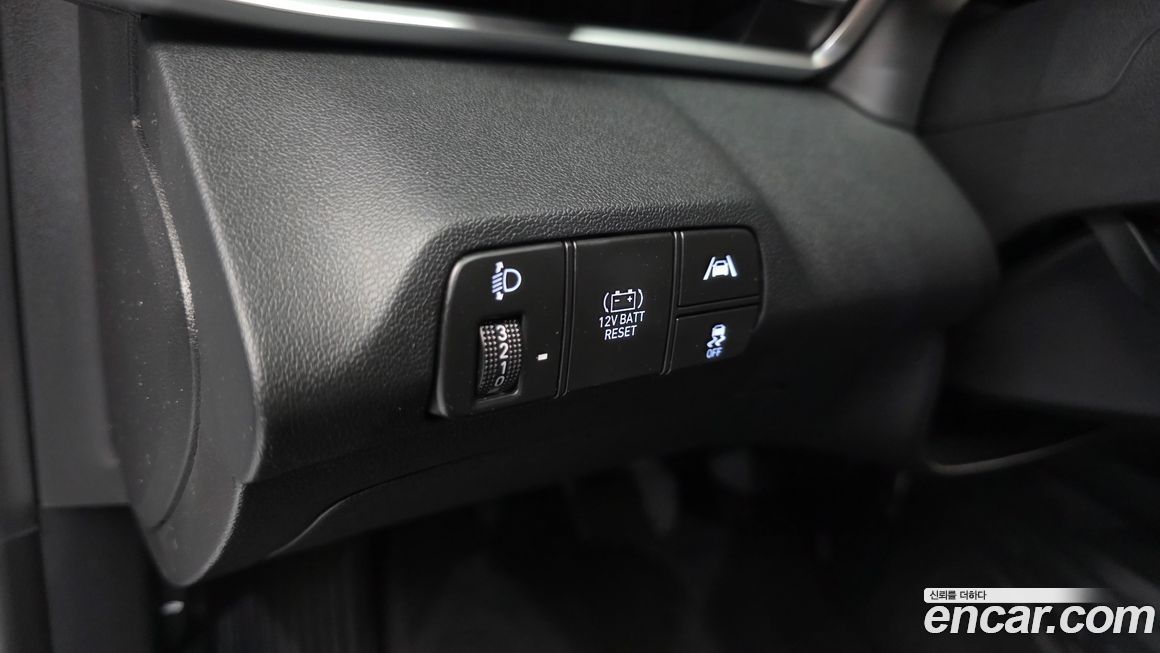 Hyundai AVANTE 2023