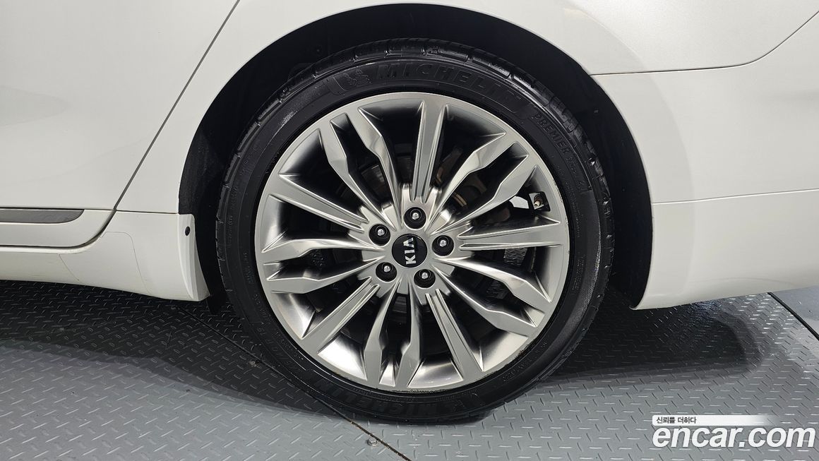 Kia K7 2020