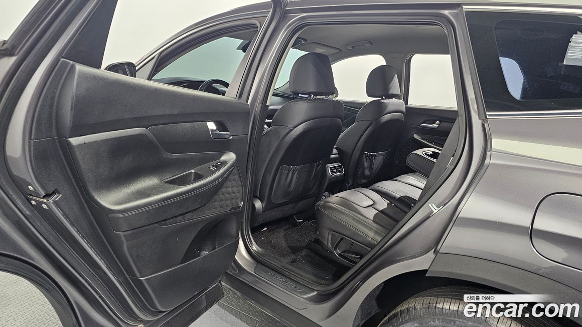 Hyundai Santafe 2023