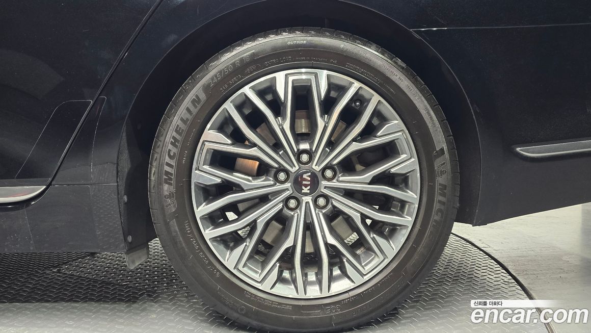 Kia K9 2019