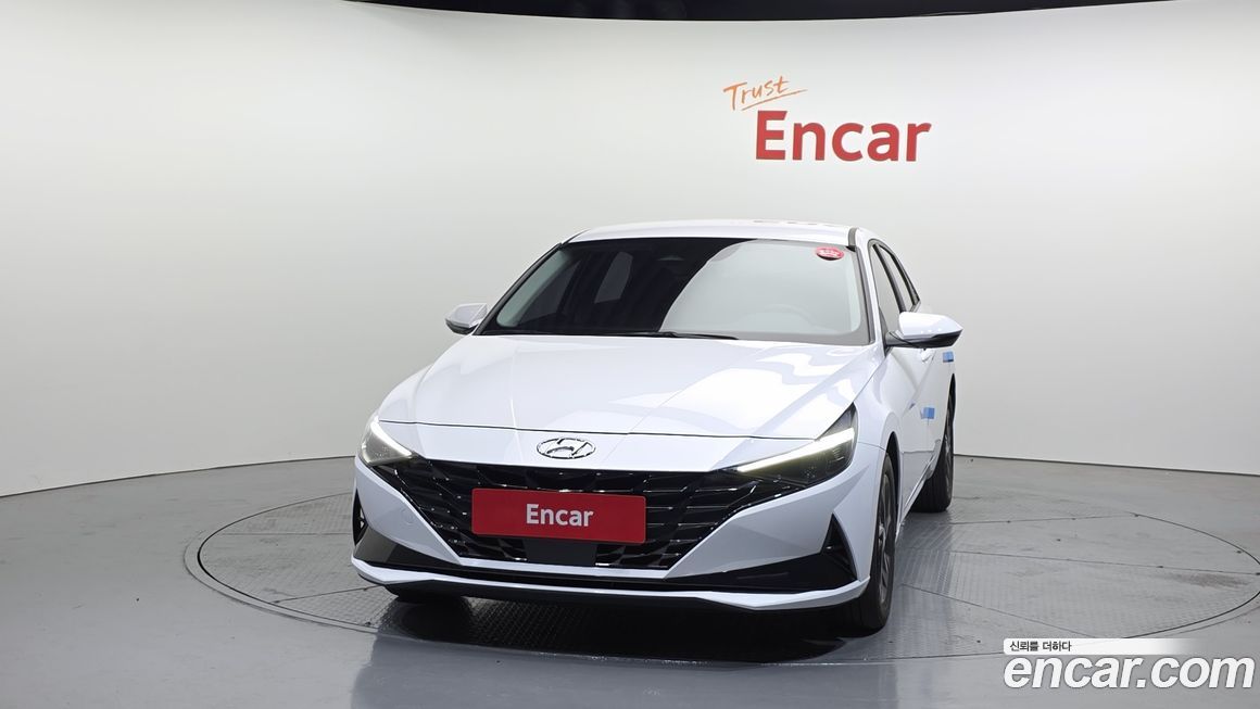 Hyundai AVANTE 2023
