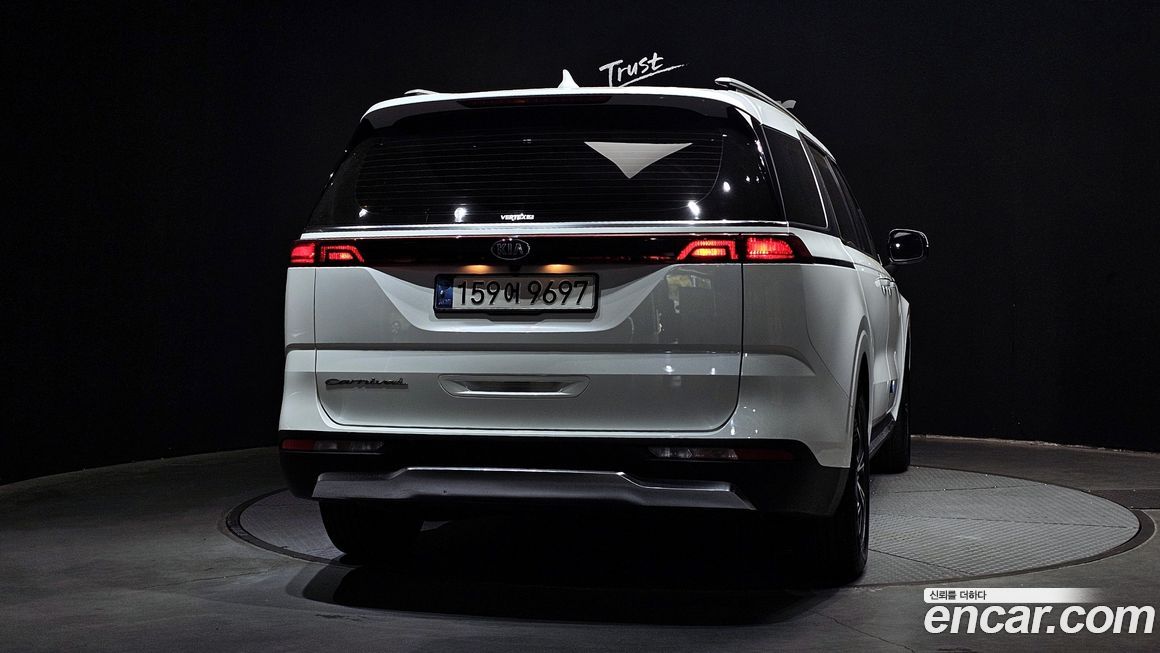 Kia Canival 2021