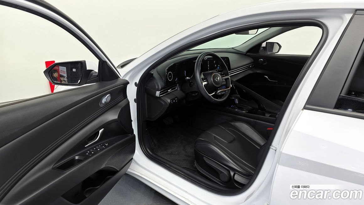 Hyundai AVANTE 2023