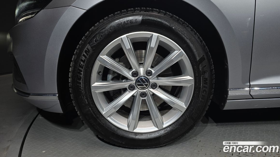 Volkswagen Passat 2021