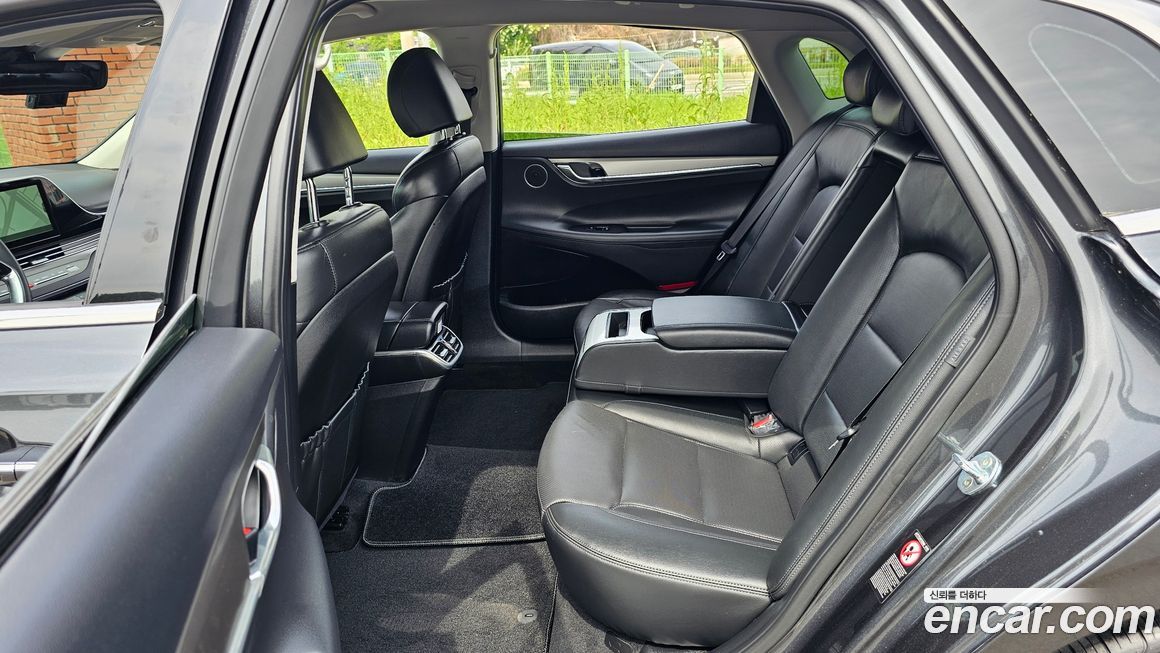 Hyundai Grandeur 2021