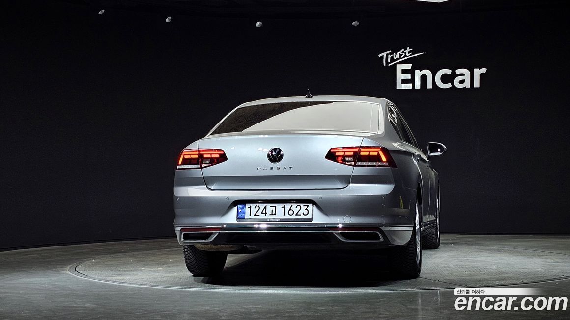 Volkswagen Passat 2021