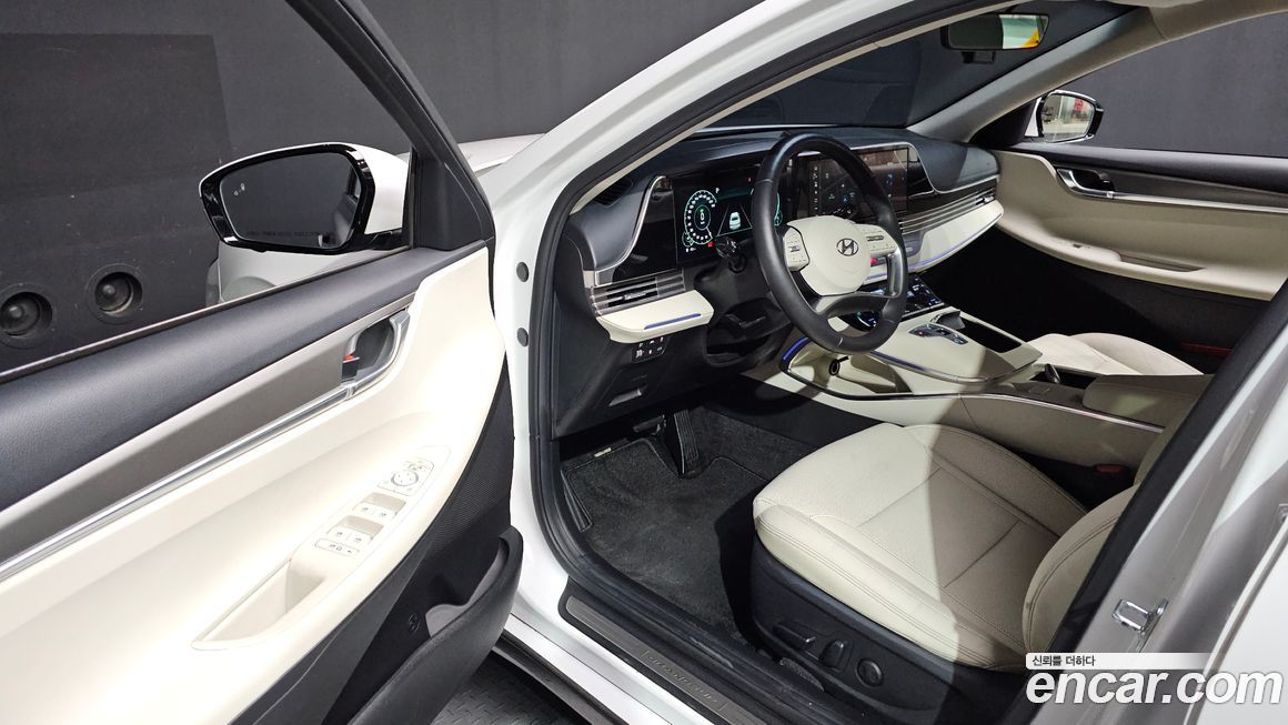 Hyundai Grandeur 2022